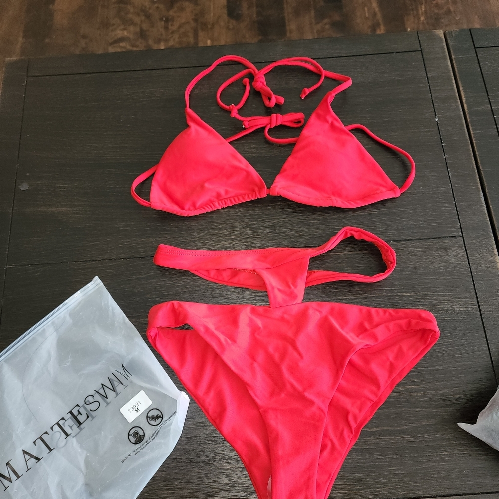 Red 2pc bikini (M,L,XL)